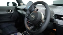 2025 (25) MINI COOPER 2.0 S Exclusive 3dr Auto 4699416