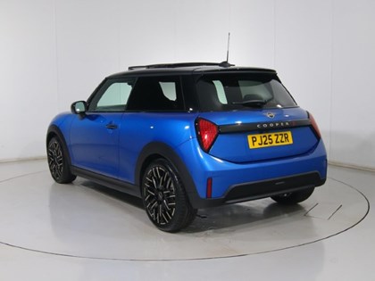 2025 (25) MINI COOPER 2.0 S Exclusive 3dr Auto