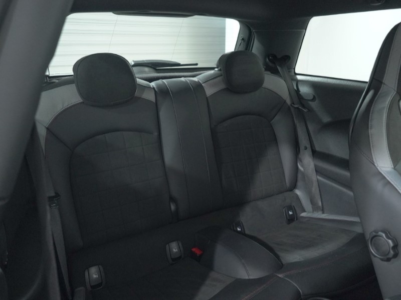 2024 (73) MINI HATCHBACK 2.0 Cooper S Sport Premium 3dr Auto 4694798