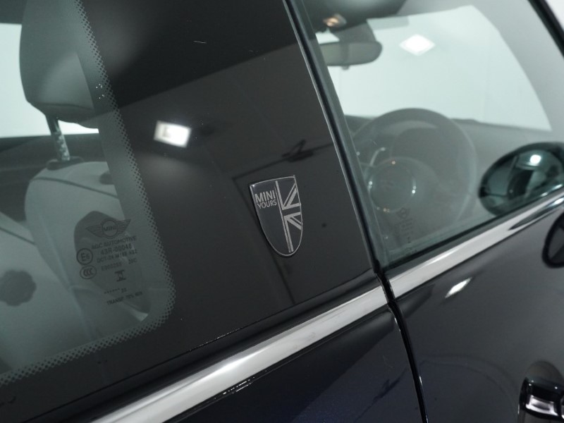 2023 (23) MINI HATCHBACK 1.5 Cooper Exclusive 3dr 4711754