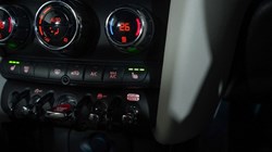 2023 (23) MINI HATCHBACK 1.5 Cooper Exclusive 3dr 4711767