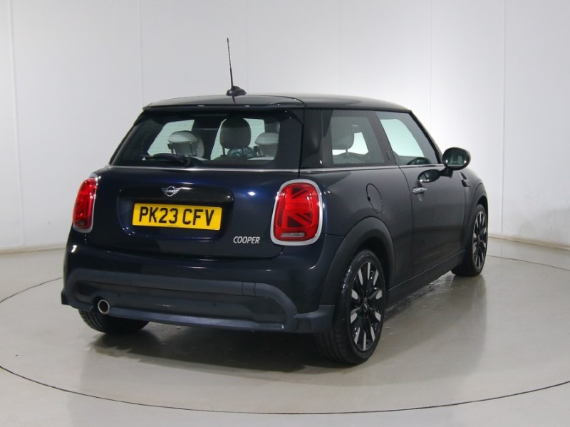 2023 (23) MINI HATCHBACK 1.5 Cooper Exclusive 3dr 4711786