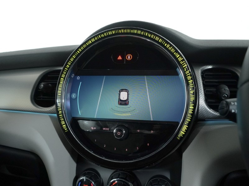 2023 (23) MINI HATCHBACK 1.5 Cooper Exclusive 3dr 4711772