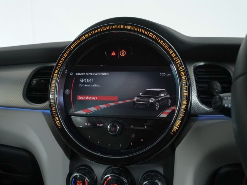 2023 (23) MINI HATCHBACK 1.5 Cooper Exclusive 3dr 4711776