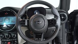 2023 (23) MINI HATCHBACK 1.5 Cooper Exclusive 3dr 4711760