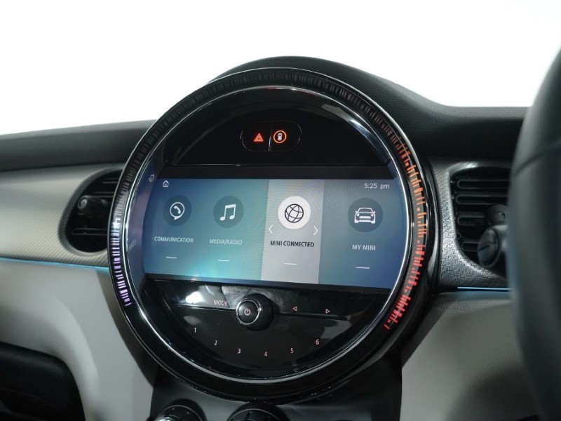2023 (23) MINI HATCHBACK 1.5 Cooper Exclusive 3dr 4711771