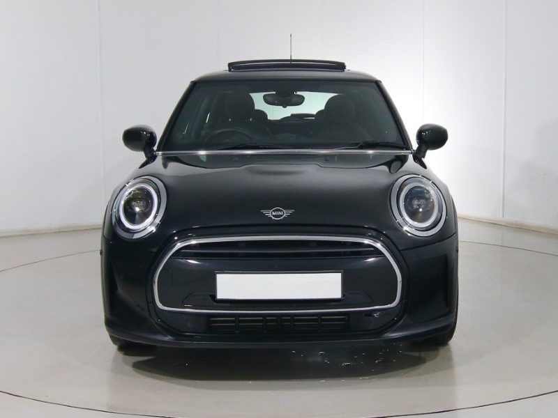 2022 (72) MINI HATCHBACK 1.5 Cooper Exclusive 3dr Auto 4714675