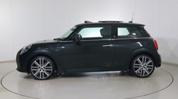 2022 (72) MINI HATCHBACK 1.5 Cooper Exclusive 3dr Auto 4711187