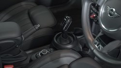 2022 (72) MINI HATCHBACK 1.5 Cooper Exclusive 3dr Auto 4711203