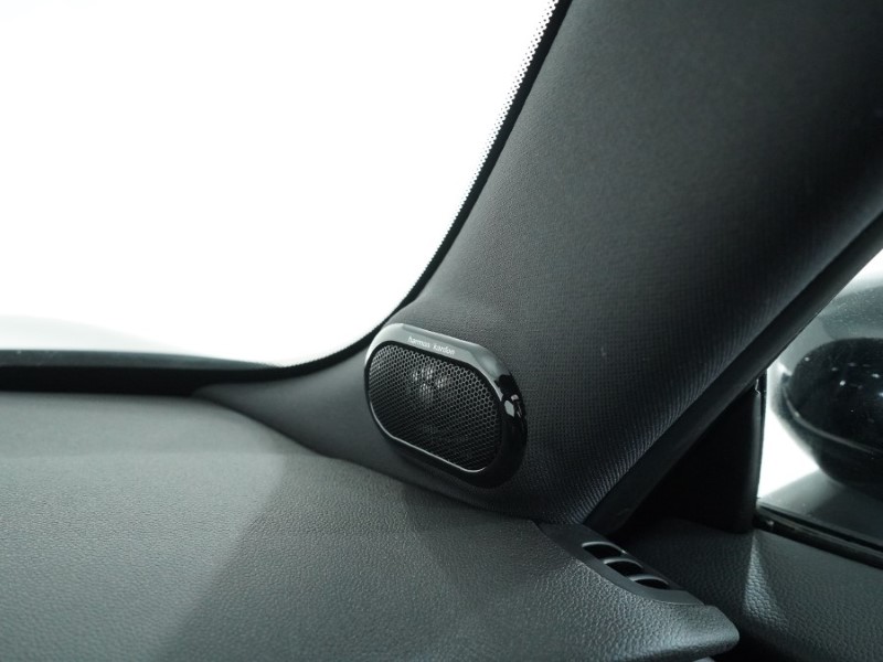 2022 (72) MINI HATCHBACK 1.5 Cooper Exclusive 3dr Auto 4711220