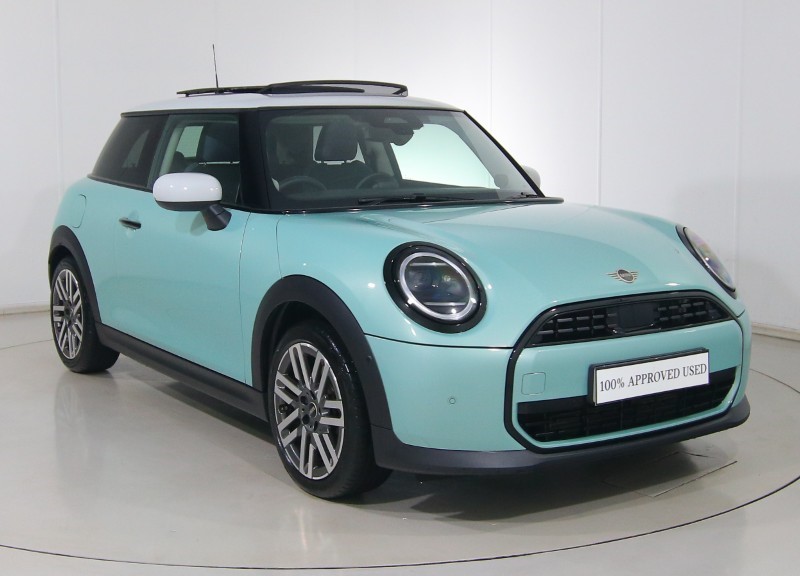 2024 (24) MINI COOPER 1.5 C Classic 3dr Auto 4709016