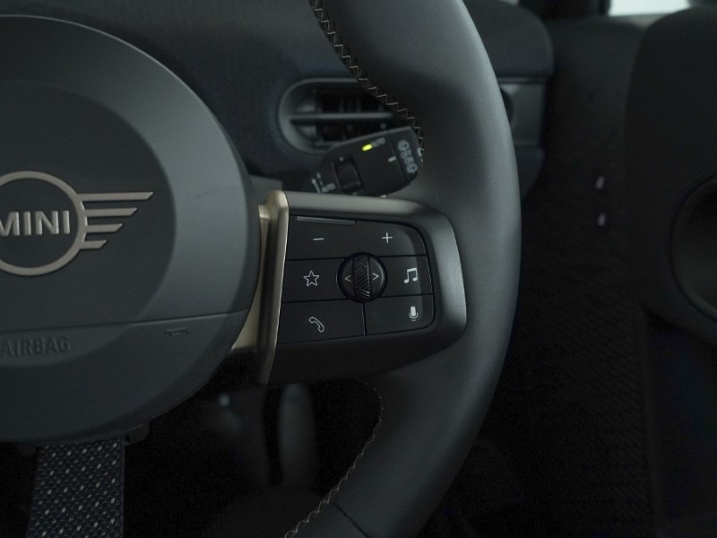 2024 (24) MINI COOPER 1.5 C Classic 3dr Auto 4708984