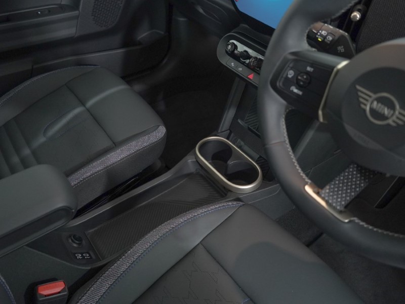 2024 (24) MINI COOPER 1.5 C Classic 3dr Auto 4708972