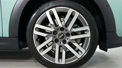 2024 (24) MINI COOPER 1.5 C Classic 3dr Auto 4708979