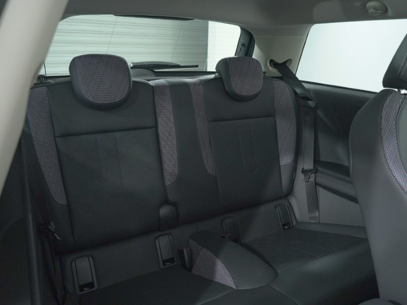 2024 (24) MINI COOPER 1.5 C Classic 3dr Auto 4708974