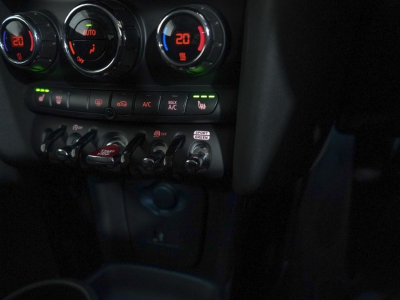 2023 (73) MINI HATCHBACK 1.5 Cooper Classic 3dr Auto 4708362