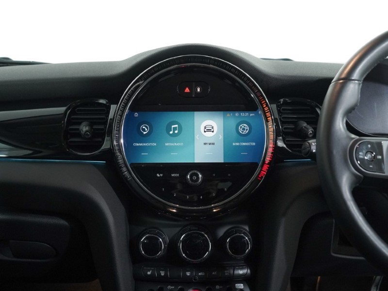 2023 (73) MINI HATCHBACK 1.5 Cooper Classic 3dr Auto 4708350