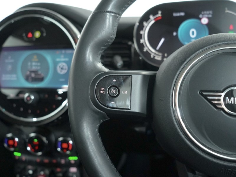 2023 (73) MINI HATCHBACK 1.5 Cooper Classic 3dr Auto 4708365