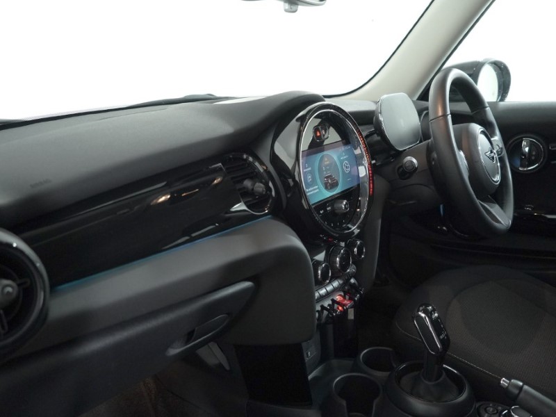 2023 (73) MINI HATCHBACK 1.5 Cooper Classic 3dr Auto 4708355