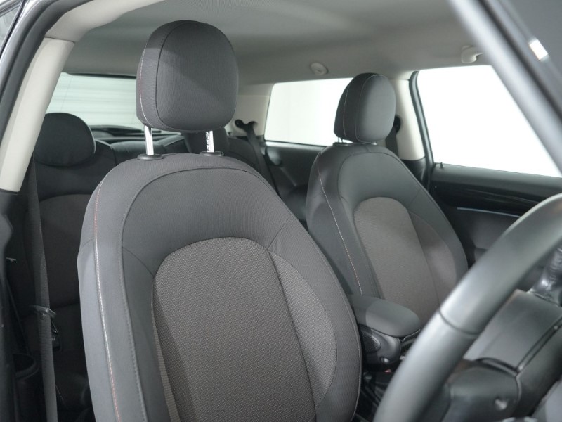 2023 (73) MINI HATCHBACK 1.5 Cooper Classic 3dr Auto 4708353