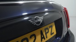 2022 (22) MINI HATCHBACK 1.5 Cooper Exclusive 5dr 4717700