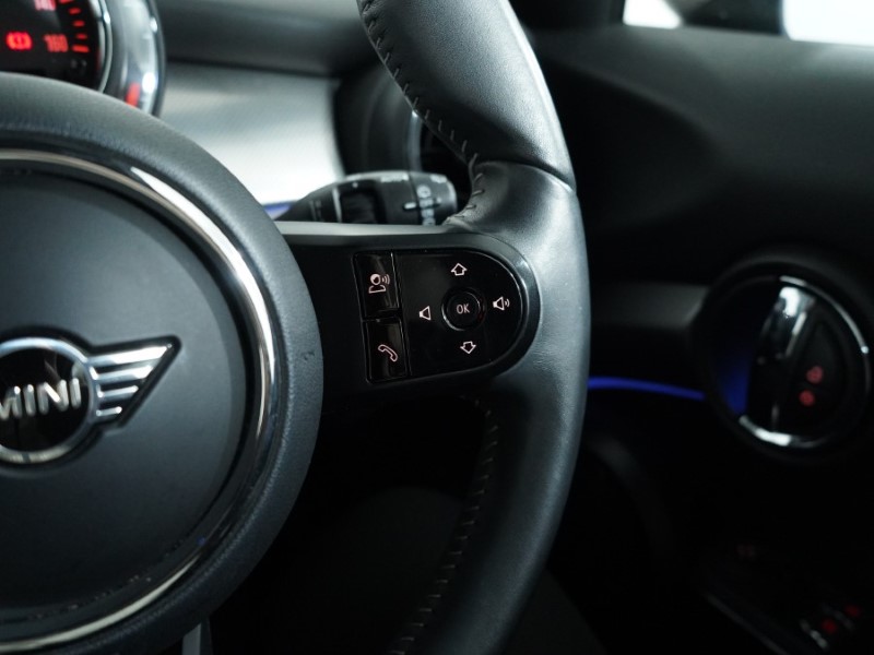 2022 (22) MINI HATCHBACK 1.5 Cooper Exclusive 5dr 4717728