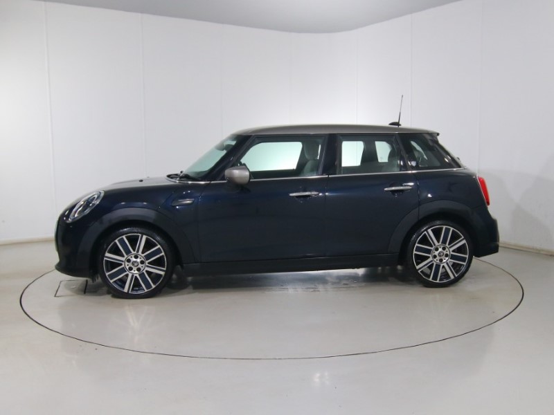 2022 (22) MINI HATCHBACK 1.5 Cooper Exclusive 5dr 4717734