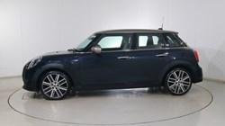 2022 (22) MINI HATCHBACK 1.5 Cooper Exclusive 5dr 4717734