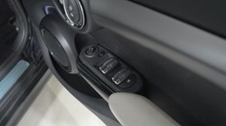 2022 (22) MINI HATCHBACK 1.5 Cooper Exclusive 5dr 4717712