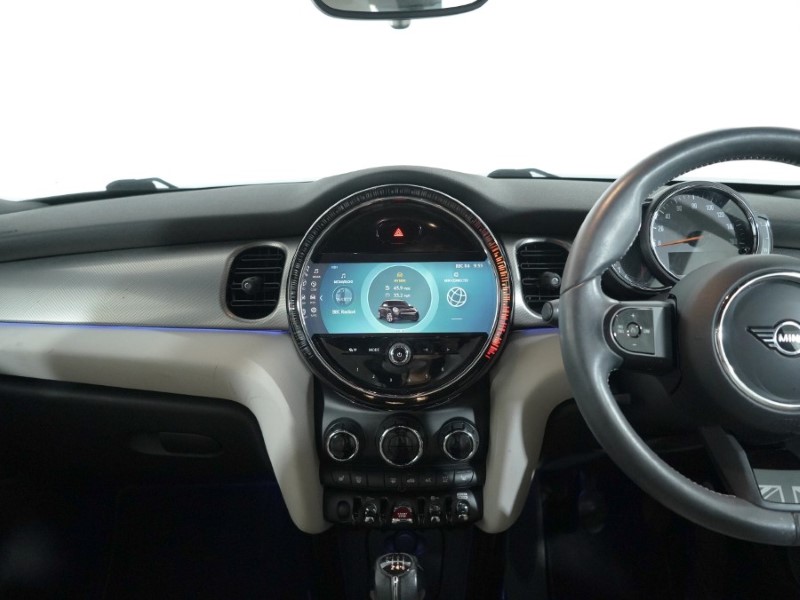 2022 (22) MINI HATCHBACK 1.5 Cooper Exclusive 5dr 4717705