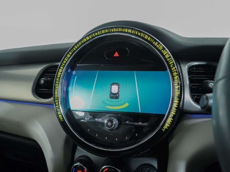 2022 (22) MINI HATCHBACK 1.5 Cooper Exclusive 5dr 4717725