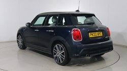 2022 (22) MINI HATCHBACK 1.5 Cooper Exclusive 5dr 4717735