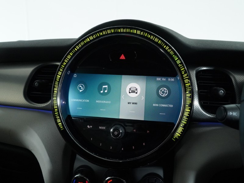 2022 (22) MINI HATCHBACK 1.5 Cooper Exclusive 5dr 4717730