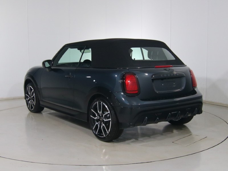 2025 (75) MINI COOPER 2.0 C Sport 2dr Auto 4861090