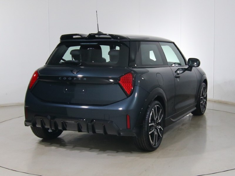 2025 (75) MINI COOPER 1.5 C Sport 3dr Auto 4861254