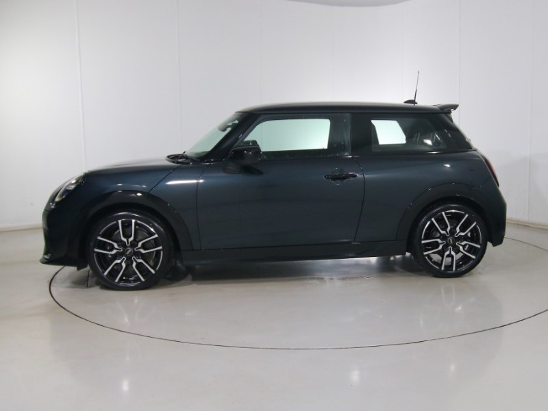 2025 (75) MINI COOPER 1.5 C Sport 3dr Auto 4861251
