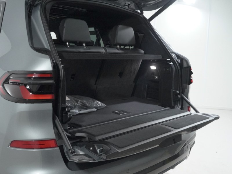 2025 (75) BMW X7 xDrive40d MHT M Sport 5dr Step Auto 4773037