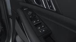 2025 (75) BMW X7 xDrive40d MHT M Sport 5dr Step Auto 4773047