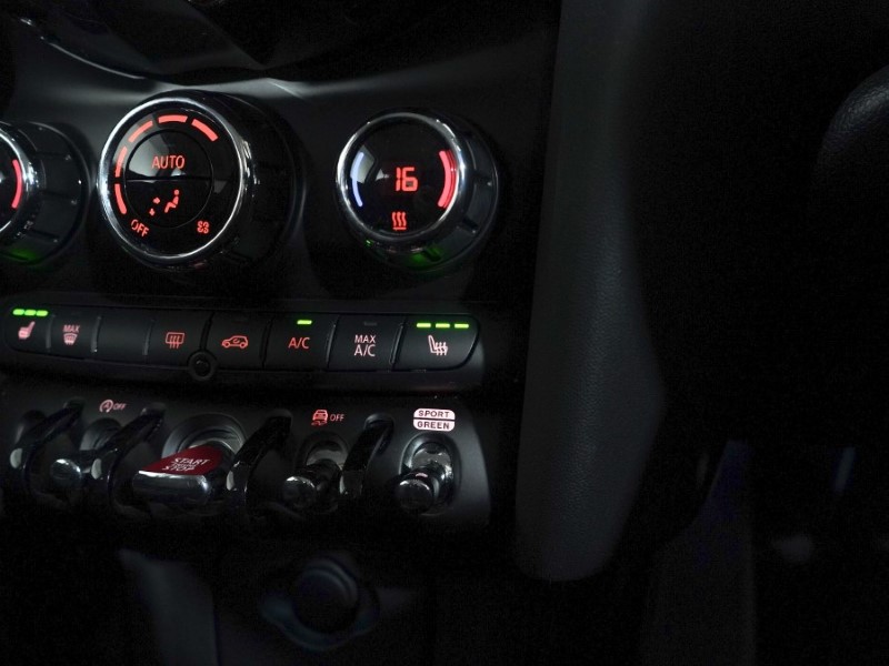 2023 (23) MINI HATCHBACK 1.5 Cooper Classic 3dr Auto 4739681