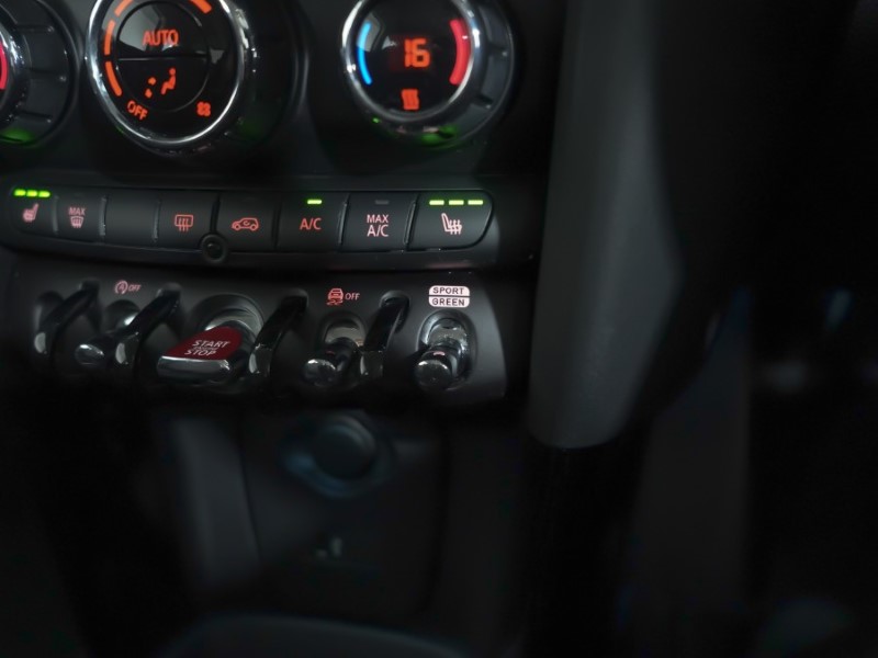 2023 (23) MINI HATCHBACK 1.5 Cooper Classic 3dr Auto 4739683