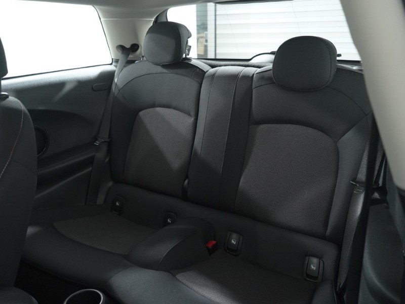 2023 (23) MINI HATCHBACK 1.5 Cooper Classic 3dr Auto 4739669