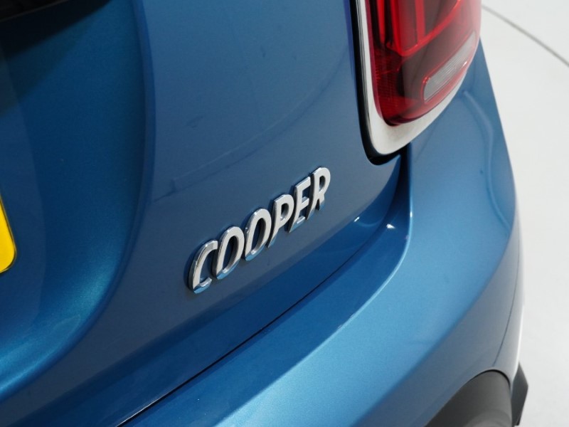 2023 (23) MINI HATCHBACK 1.5 Cooper Classic 3dr Auto 4739674