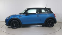2023 (23) MINI HATCHBACK 1.5 Cooper Classic 3dr Auto 4739697