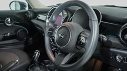 2023 (23) MINI HATCHBACK 1.5 Cooper Classic 3dr Auto 4739658