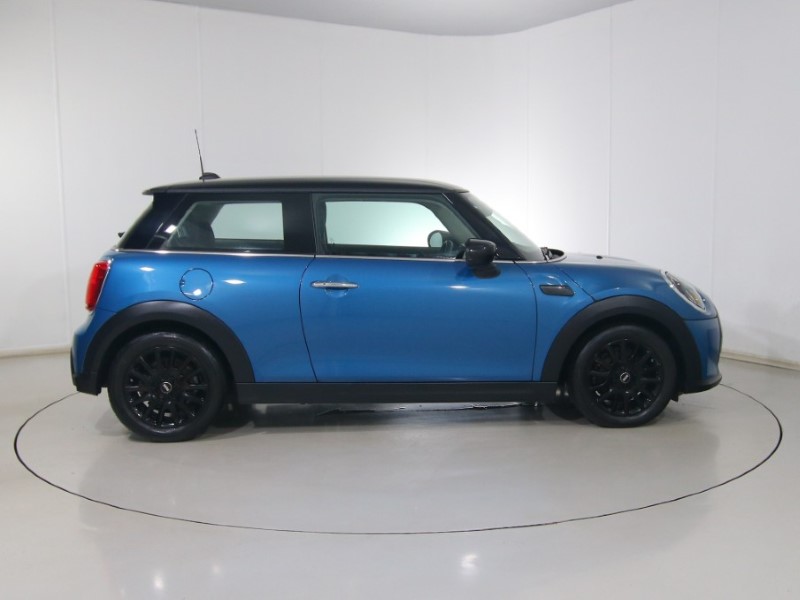 2023 (23) MINI HATCHBACK 1.5 Cooper Classic 3dr Auto 4739701