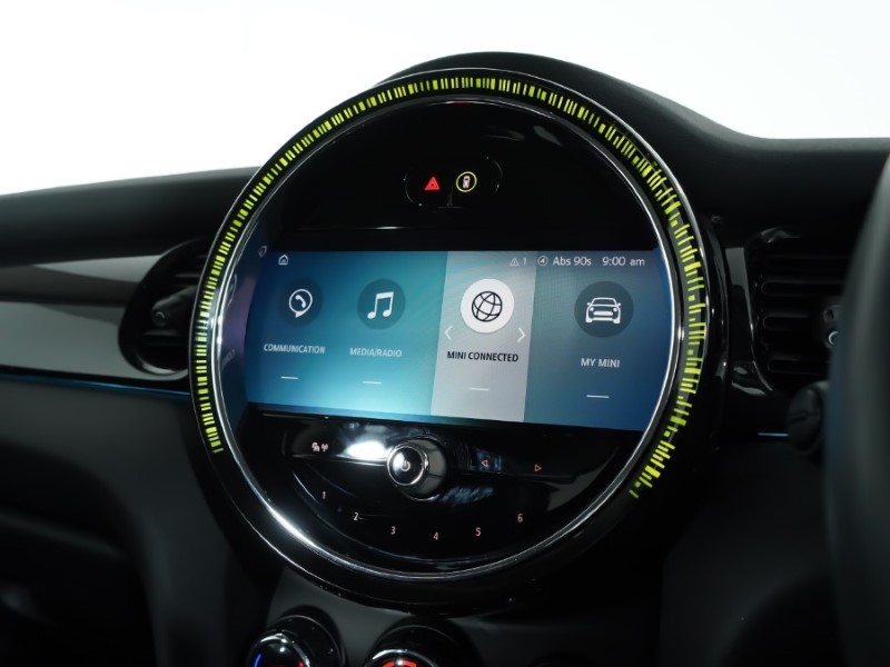 2023 (23) MINI HATCHBACK 1.5 Cooper Classic 3dr Auto 4739679