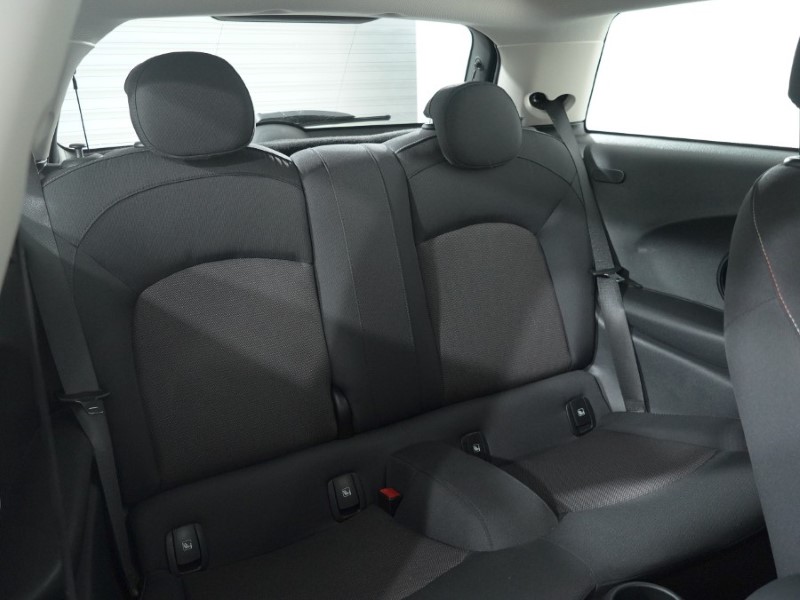 2023 (23) MINI HATCHBACK 1.5 Cooper Classic 3dr Auto 4739660