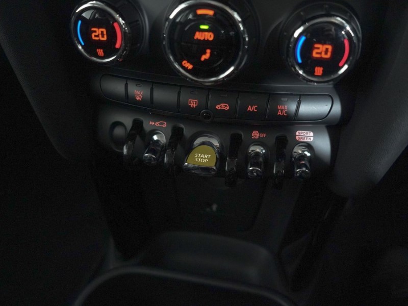 2020 (70) MINI HATCHBACK 135kW Cooper S Level 1 33kWh 3dr Auto 4743539