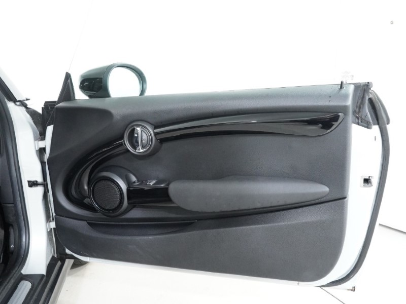 2020 (70) MINI HATCHBACK 135kW Cooper S Level 1 33kWh 3dr Auto 4743543