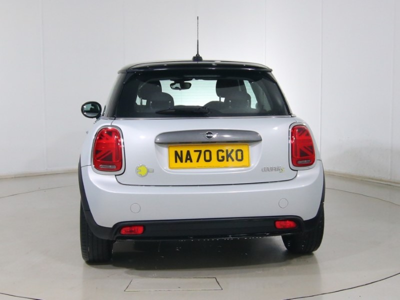 2020 (70) MINI HATCHBACK 135kW Cooper S Level 1 33kWh 3dr Auto 4784222